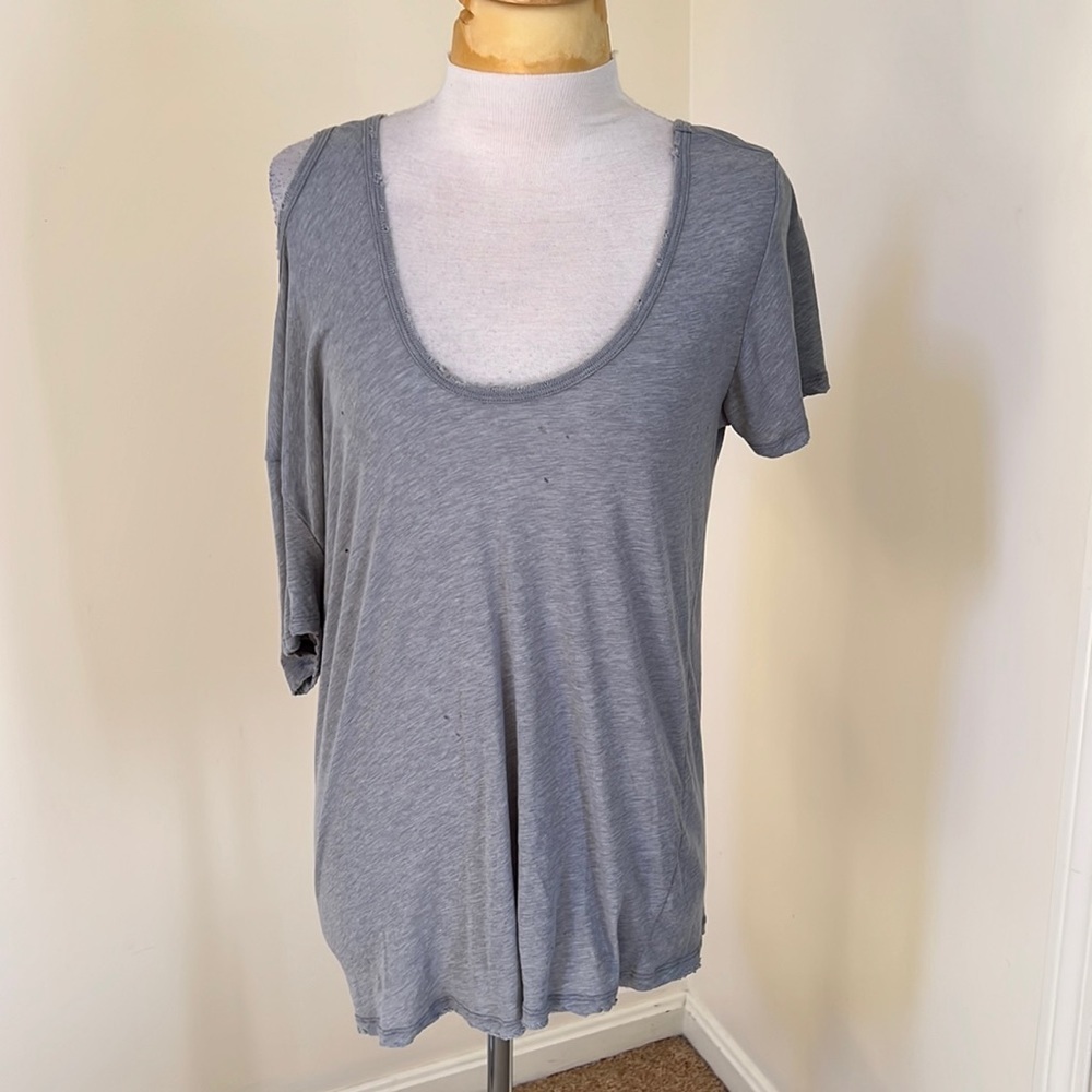 NWT! Ben Taverniti Unravel project misty blue small potassium distressed jersey.